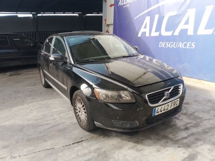 Vehiculo en el desguace: VOLVO S40 II (544) 2.0 D