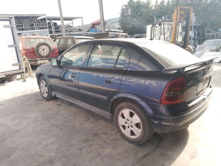 Vehiculo en el desguace: OPEL ASTRA G Sedán (T98) 2.2 DTI (F69)