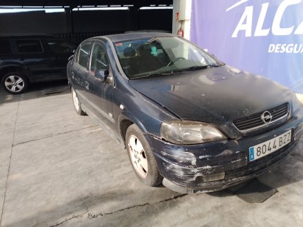 Vehiculo en el desguace: OPEL ASTRA G Sedán (T98) 2.2 DTI (F69)