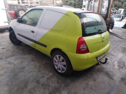 Vehiculo en el desguace: RENAULT CLIO II (BB_, CB_) 1.5 dCi (B/CB07)