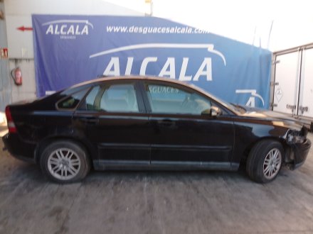 Vehiculo en el desguace: VOLVO S40 II (544) 1.6 D