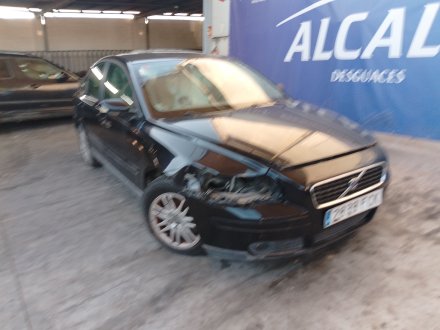 Vehiculo en el desguace: VOLVO S40 II (544) 1.6 D