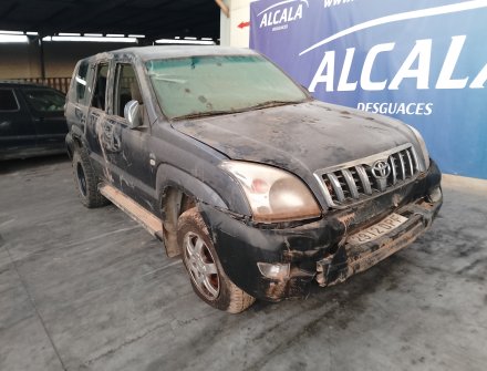 Vehiculo en el desguace: TOYOTA LAND CRUISER PRADO (_J12_) 3.0 D-4D (KDJ120, KDJ125)