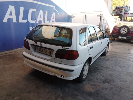 Vehiculo en el desguace: NISSAN ALMERA I Hatchback (N15) 2.0 D