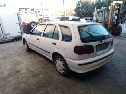 Vehiculo en el desguace: NISSAN ALMERA I Hatchback (N15) 2.0 D