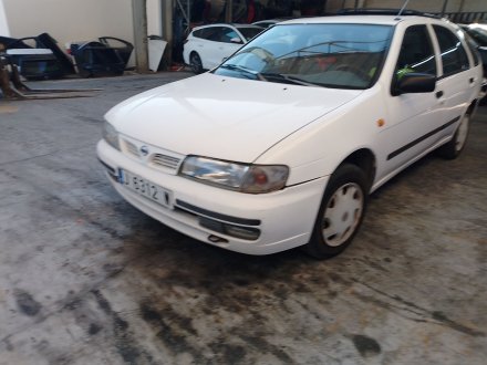 Vehiculo en el desguace: NISSAN ALMERA I Hatchback (N15) 2.0 D