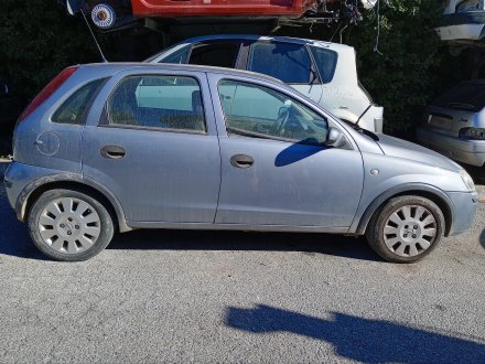 Vehiculo en el desguace: OPEL CORSA C (X01) 1.3 CDTI (F08, F68)