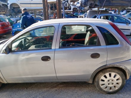 Vehiculo en el desguace: OPEL CORSA C (X01) 1.3 CDTI (F08, F68)