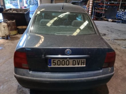 Vehiculo en el desguace: VOLKSWAGEN PASSAT B5 (3B2) 1.9 TDI