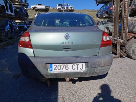 Vehiculo en el desguace: RENAULT MEGANE II Sedán (LM0/1_) 1.9 dCi (LM0G, LM1G, LM2C)