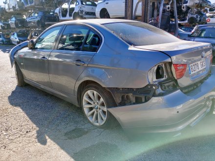 Vehiculo en el desguace: BMW 3 (E90) 330 d