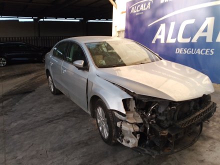 Vehiculo en el desguace: VOLKSWAGEN PASSAT B7 (362) 2.0 TDI