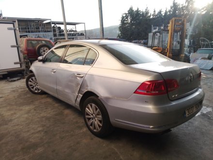 Vehiculo en el desguace: VOLKSWAGEN PASSAT B7 (362) 2.0 TDI