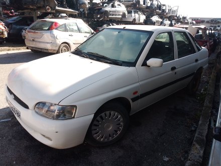 Vehiculo en el desguace: FORD ESCORT V (AAL, ABL) 1.8 TD