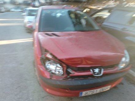 Vehiculo en el desguace: PEUGEOT 206 Hatchback (2A/C) 1.4 HDi eco 70