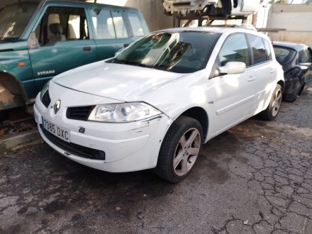 Vehiculo en el desguace: RENAULT MEGANE II (BM0/1_, CM0/1_) 1.5 dCi (BM1F, CM1F)