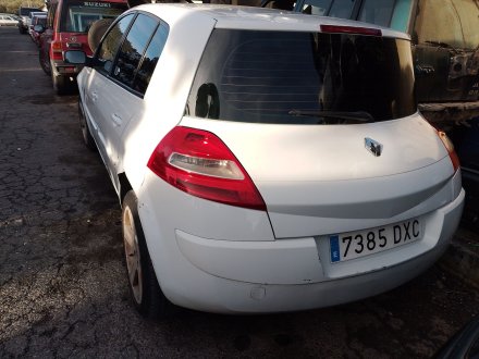 Vehiculo en el desguace: RENAULT MEGANE II (BM0/1_, CM0/1_) 1.5 dCi (BM1F, CM1F)