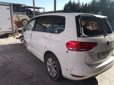 Vehiculo en el desguace: VOLKSWAGEN TOURAN (5T1) 1.6 TDI