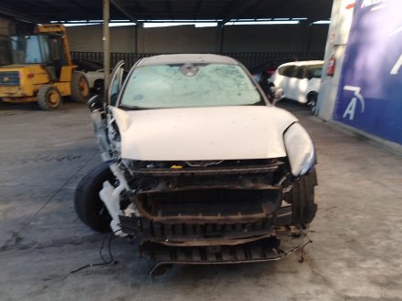 Vehiculo en el desguace: FORD PUMA (J2K, CF7) 1.0 EcoBoost mHEV