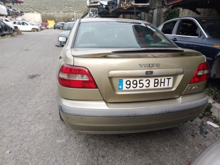 Vehiculo en el desguace: VOLVO S40 I (644) 1.9 DI