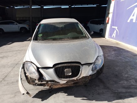 Vehiculo en el desguace: SEAT LEON (1P1) 1.9 TDI