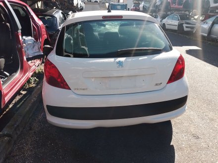 Vehiculo en el desguace: PEUGEOT 207/207+ (WA_, WC_) 1.4 HDi