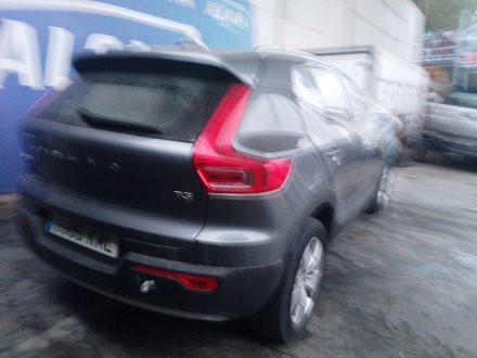 Vehiculo en el desguace: VOLVO XC40 (536) T3