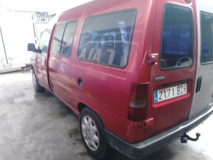 Vehiculo en el desguace: FIAT SCUDO Caja/Chasis (220_) 2.0 JTD 16V