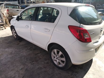 Vehiculo en el desguace: OPEL CORSA D (S07) 1.3 CDTI (L08, L68)