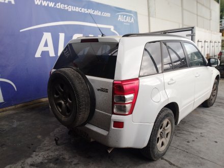 Vehiculo en el desguace: SUZUKI GRAND VITARA II (JT, TE, TD) 1.9 DDiS A las 4 ruedas (JT419, TD44, JB419WD, JB419XD)