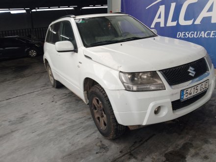 Vehiculo en el desguace: SUZUKI GRAND VITARA II (JT, TE, TD) 1.9 DDiS A las 4 ruedas (JT419, TD44, JB419WD, JB419XD)