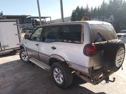 Vehiculo en el desguace: NISSAN TERRANO II (R20) 2.7 TDi 4WD