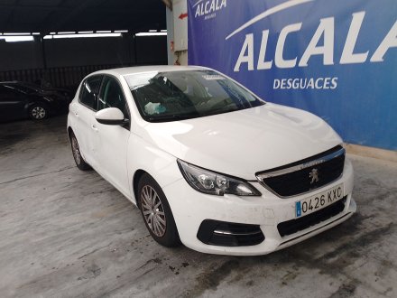 Vehiculo en el desguace: PEUGEOT 308 II (LB_, LP_, LW_, LH_, L3_) 1.5 BlueHDi 130