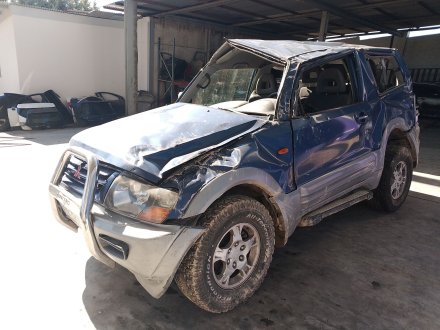 Vehiculo en el desguace: MITSUBISHI MONTERO III Canvas Top (V6_W, V7_W) 3.2 DI-D (V68W, V78W)