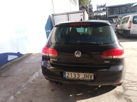 Vehiculo en el desguace: VOLKSWAGEN GOLF VI (5K1) 2.0 TDI