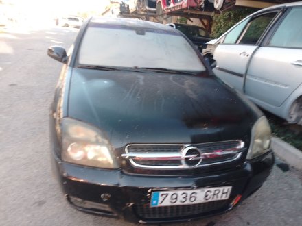 Vehiculo en el desguace: OPEL VECTRA C GTS (Z02) 3.0 CDTI (F68)