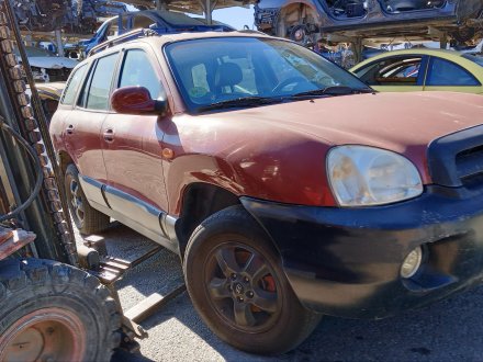 Vehiculo en el desguace: HYUNDAI SANTA FÉ I (SM) 2.0 CRDi 4x4