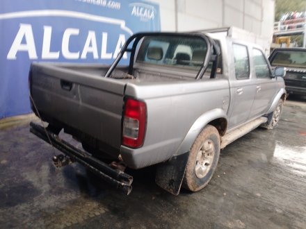 Vehiculo en el desguace: NISSAN PICK UP (D22) 2.5 TD 4WD