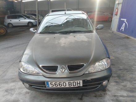 Vehiculo en el desguace: RENAULT MEGANE I (BA0/1_) 1.9 dCi (BA05, BA1F)