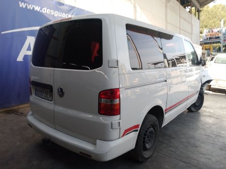 Vehiculo en el desguace: VOLKSWAGEN TRANSPORTER T5 Furgoneta (7HA, 7HH, 7EA, 7EH) 1.9 TDI