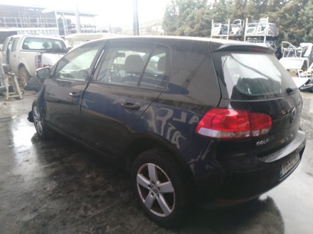 Vehiculo en el desguace: VOLKSWAGEN GOLF VI (5K1) 1.6 TDI