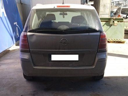 Vehiculo en el desguace: OPEL ZAFIRA B Cosmo