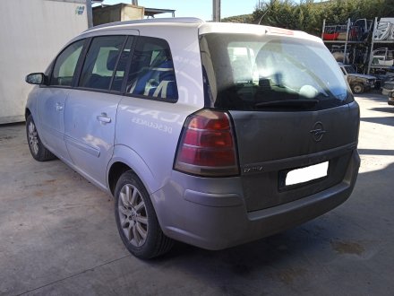 Vehiculo en el desguace: OPEL ZAFIRA B Cosmo