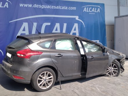 Vehiculo en el desguace: FORD FOCUS TURN. Titanium