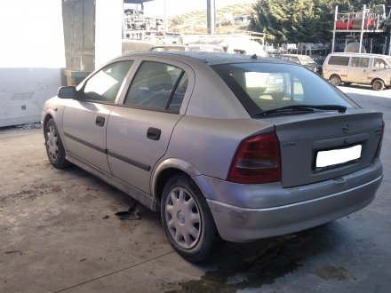 Vehiculo en el desguace: OPEL ASTRA G BERLINA Comfort