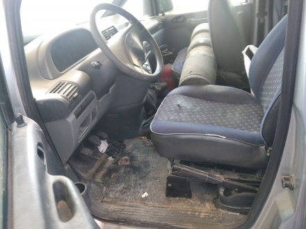 Vehiculo en el desguace: FIAT SCUDO (222) 2.0 JTD EL Furg. acristalado