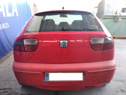 Vehiculo en el desguace: SEAT LEON (1M1) Signo