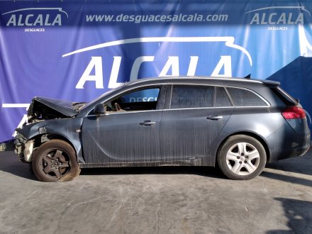 Vehiculo en el desguace: OPEL INSIGNIA BERLINA Sport