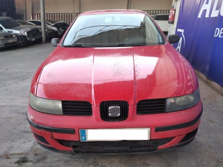 Vehiculo en el desguace: SEAT LEON (1M1) Signo