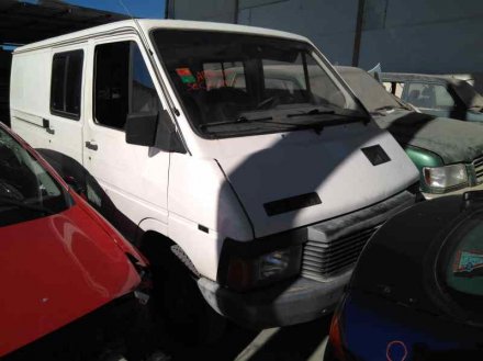 Vehiculo en el desguace: RENAULT TRAFIC T 1000